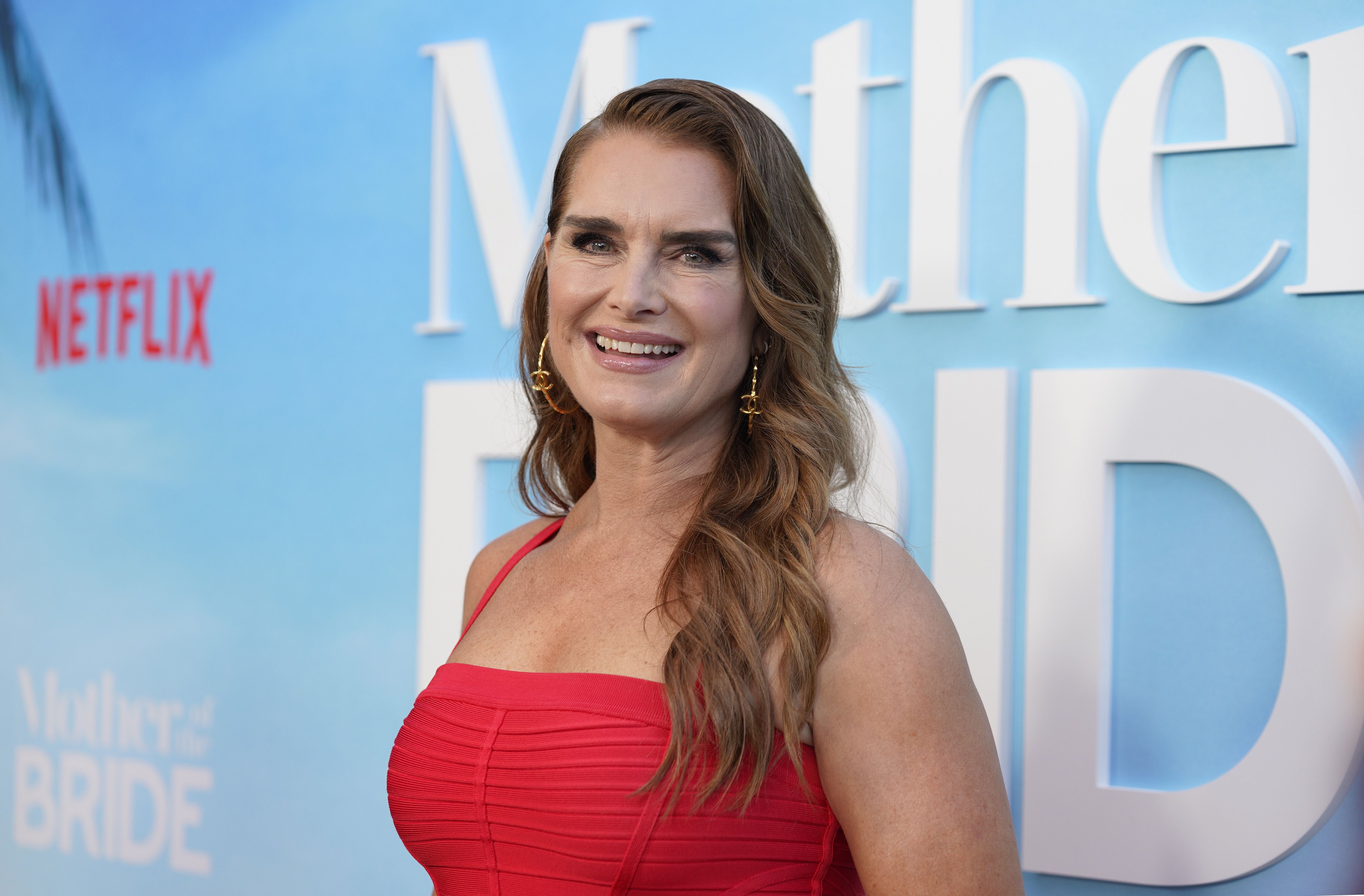 Lo que Brooke Shields quiere que sepas sobre envejecer y ser