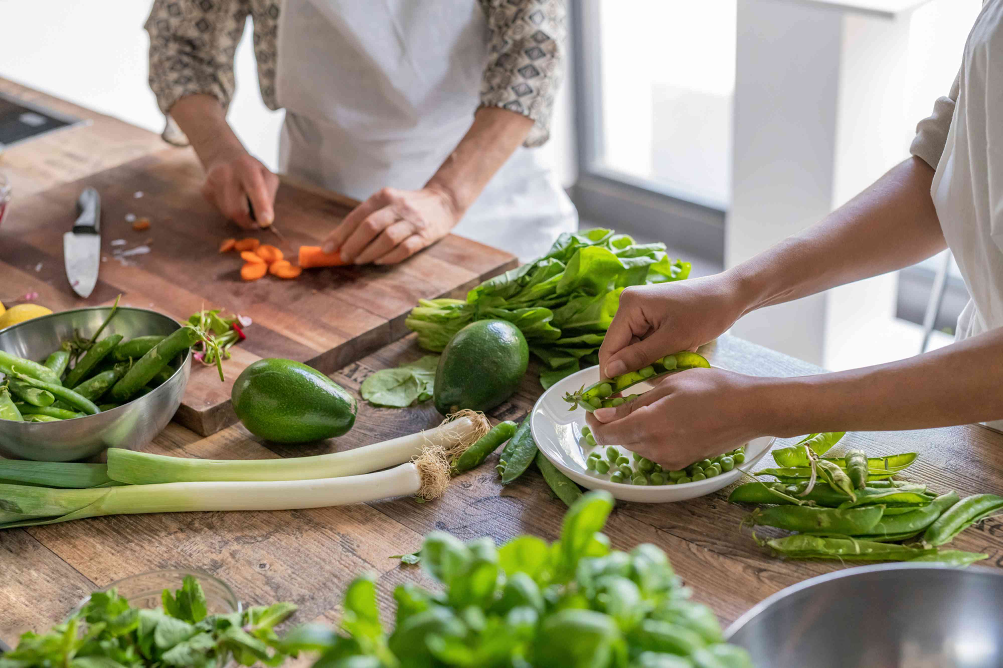 ¿Deberías cocinar tus verduras al vapor o hervidas para preservar los nutrientes?