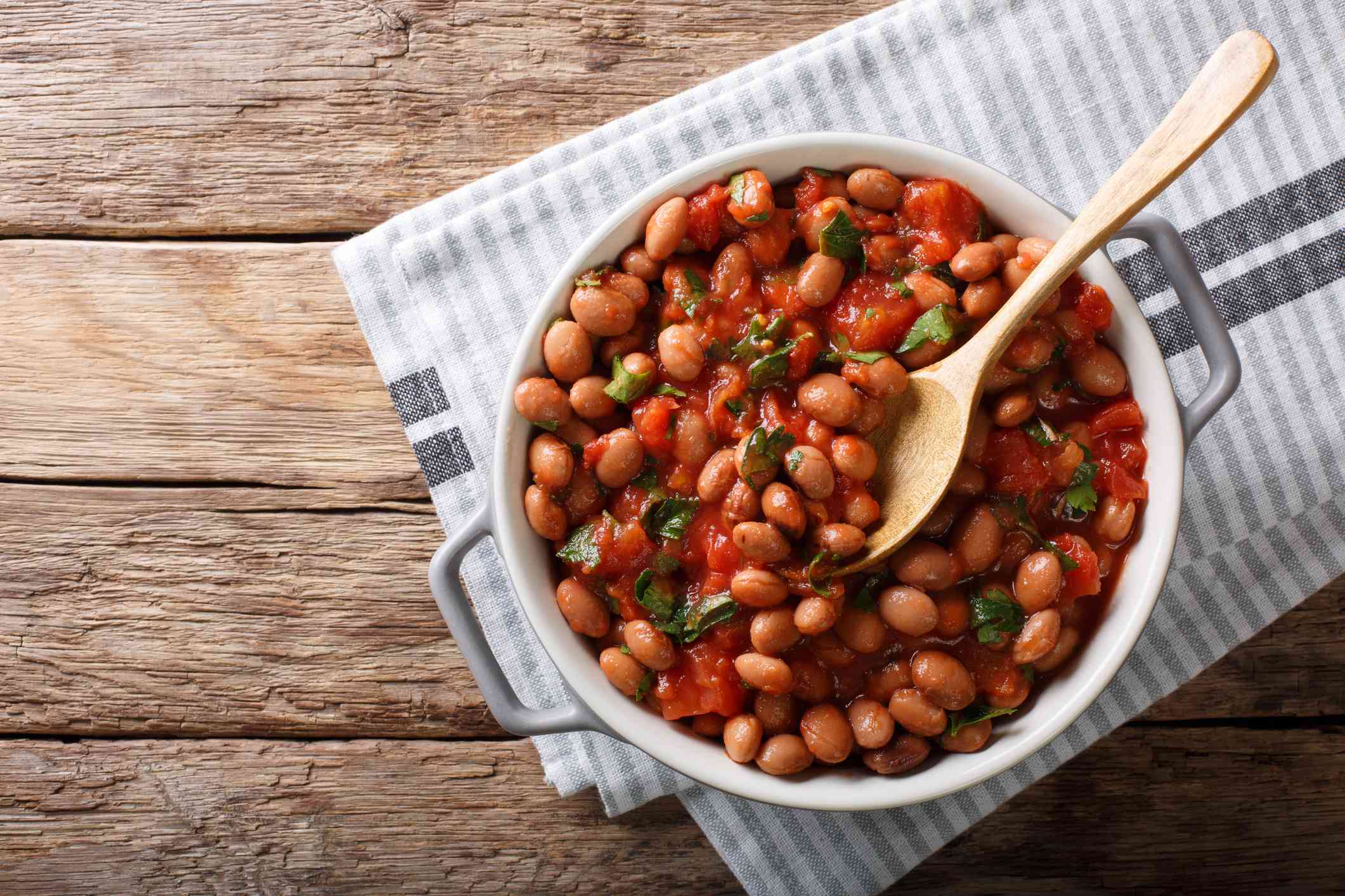 ¿Son los Frijoles el Secreto de una Dieta Alta en Proteínas y a Base de Plantas?
