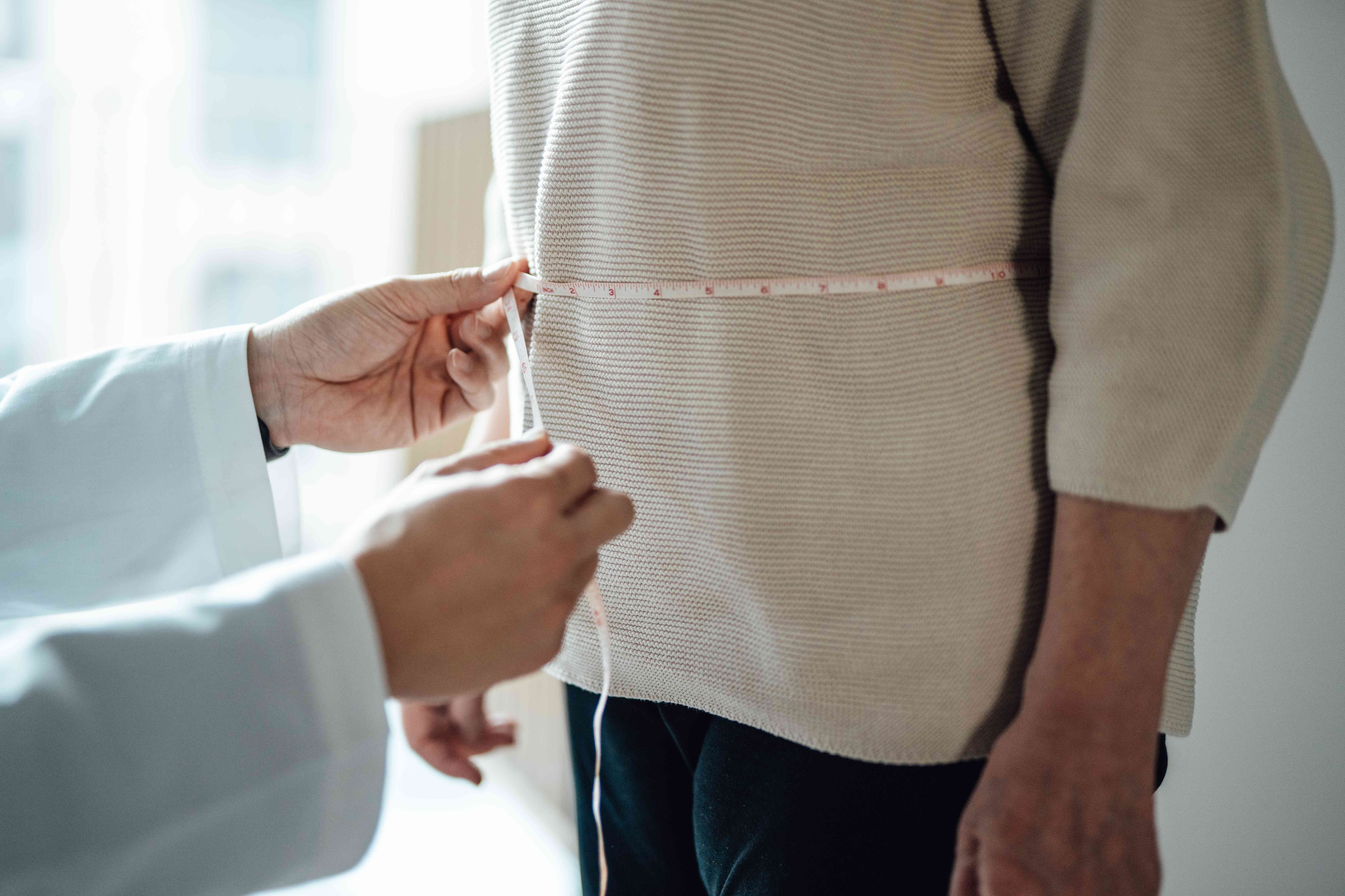 Expertos proponen una nueva definición de obesidad, más allá del IMC