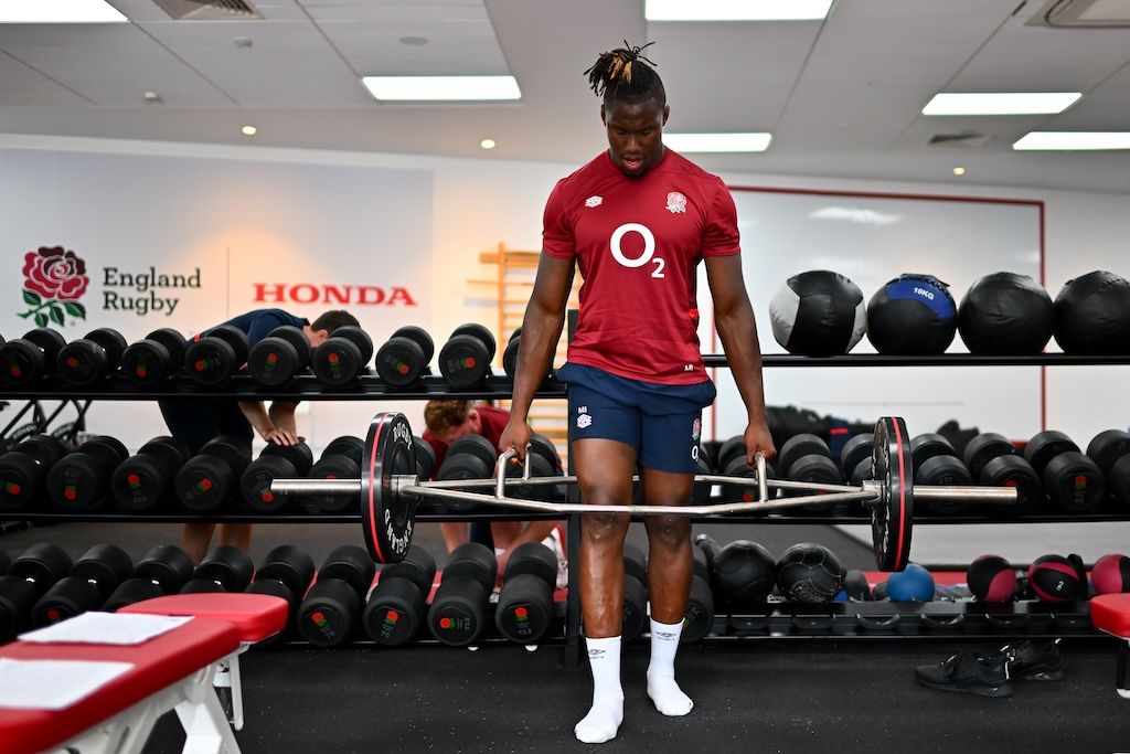 El entrenamiento en 3 movimientos del capitán del rugby de Inglaterra Maro Itoje