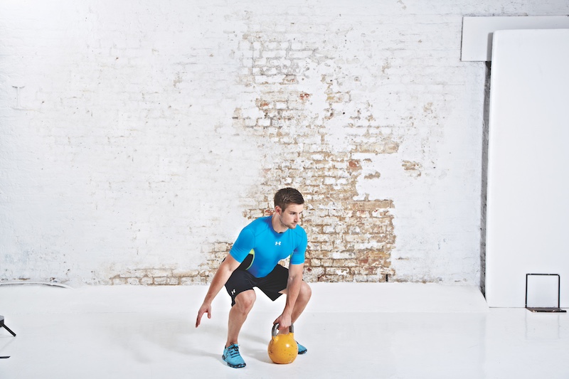 Estos son los mejores ejercicios con kettlebell para la pérdida de grasa