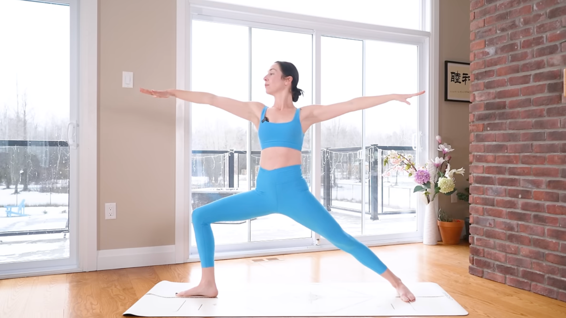Yoga Matutino de 20 Minutos para Estirar Todo el Cuerpo que Necesitas