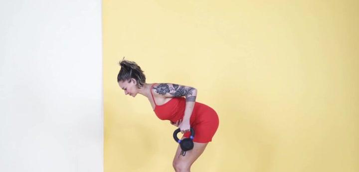 9 Crazy-Effective Beginner Kettlebell Exercises Even Newbies Can Master