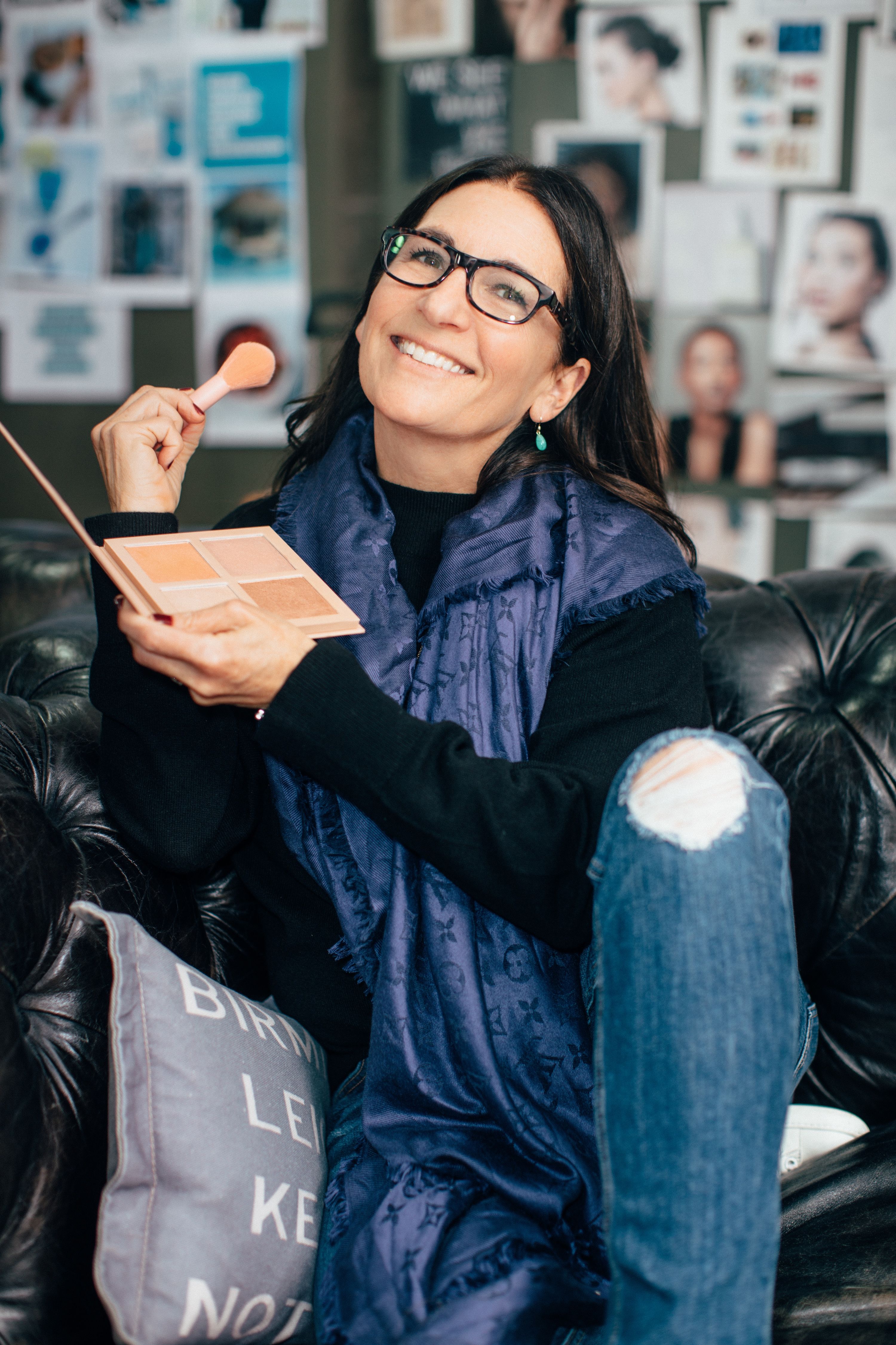 Bobbi Brown revela cómo se mantiene confiada a los 67 años