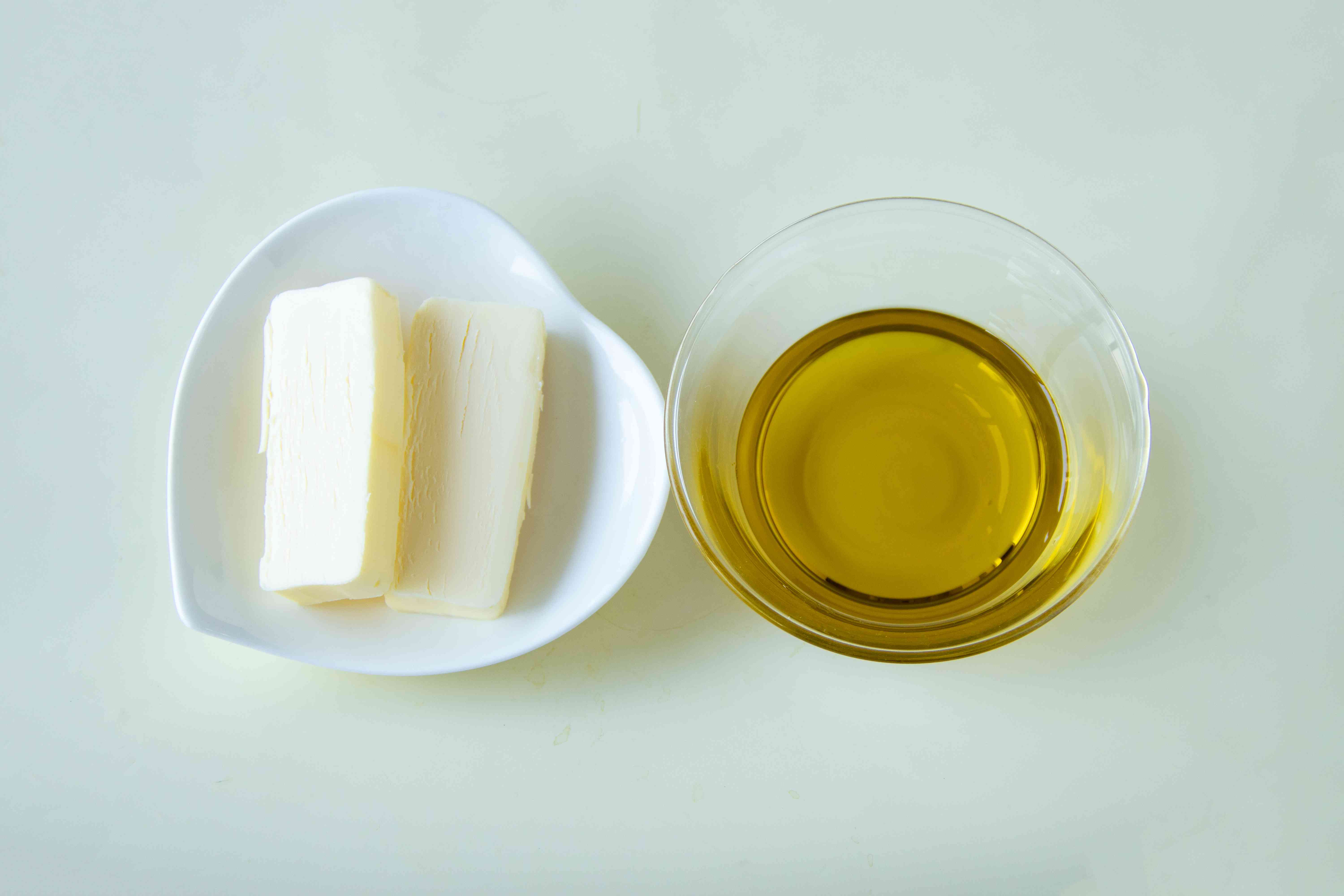 Aceite Vegetal o Mantequilla? Nueva Investigación Revela Qué Puede Añadir Años a Tu Vida