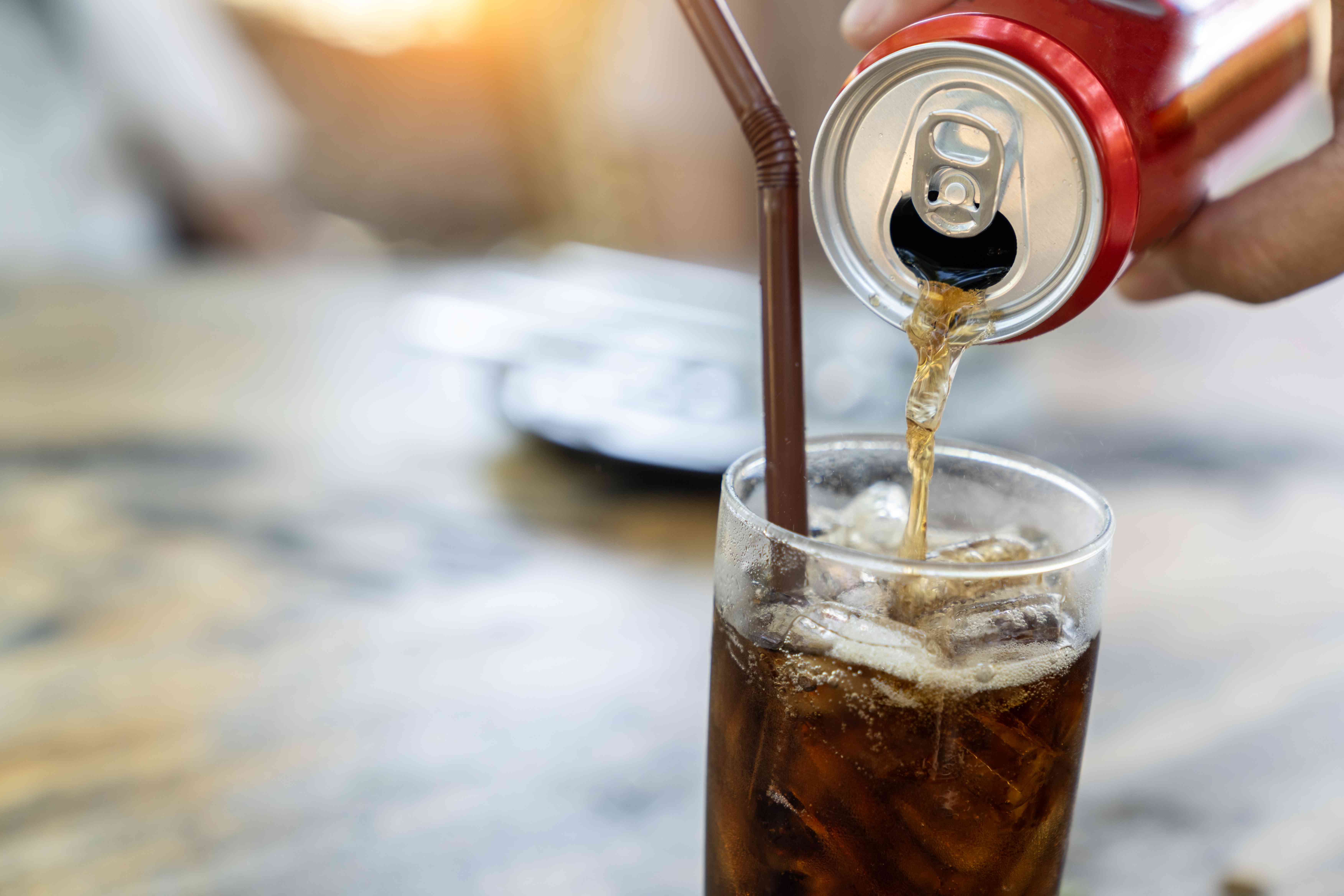 Miles de Latas Retiradas de las Estanterías en Estos 2 Estados