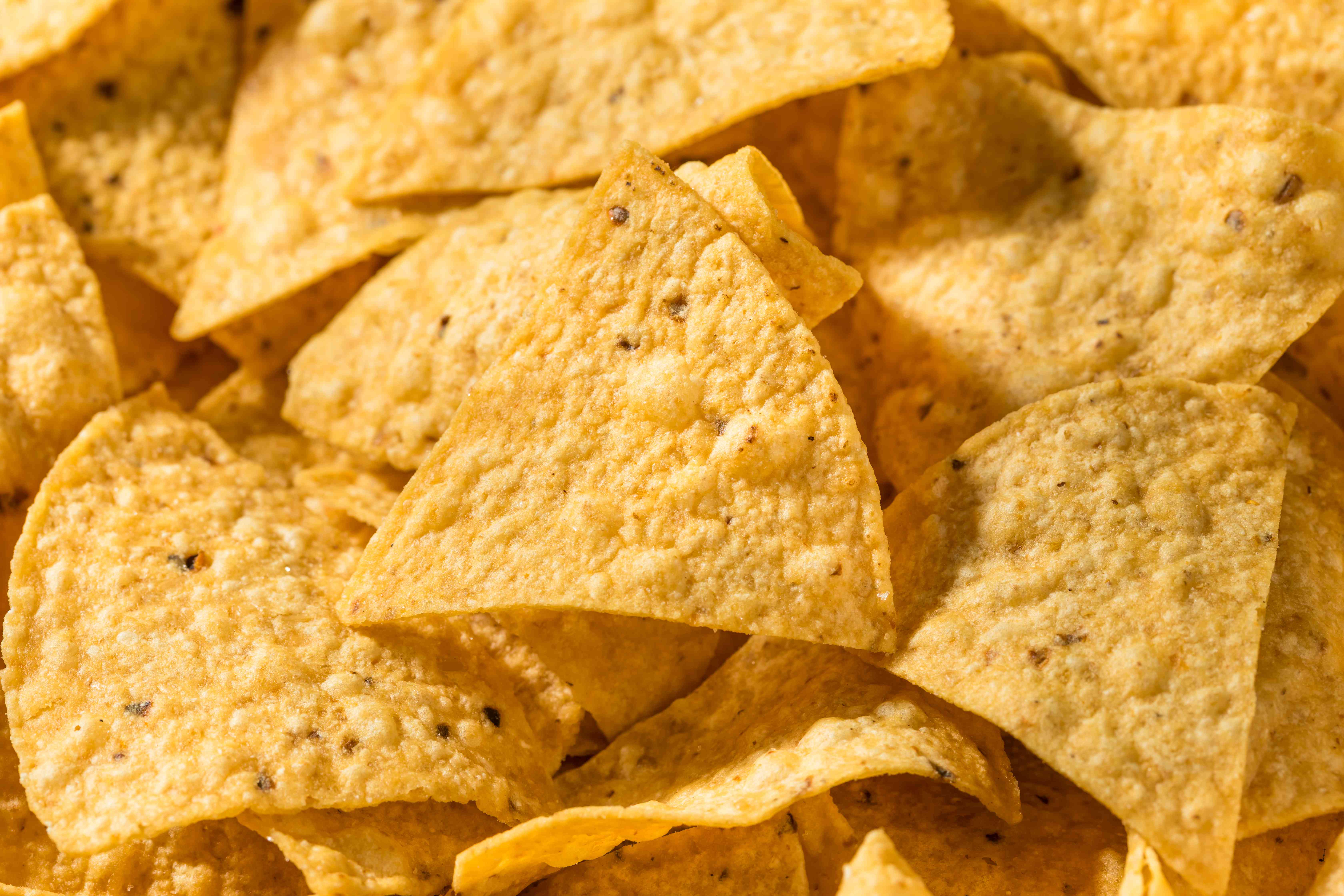 Retiro de Tortilla Chips en 13 Estados—Verifica Tus Bolsas Ahora