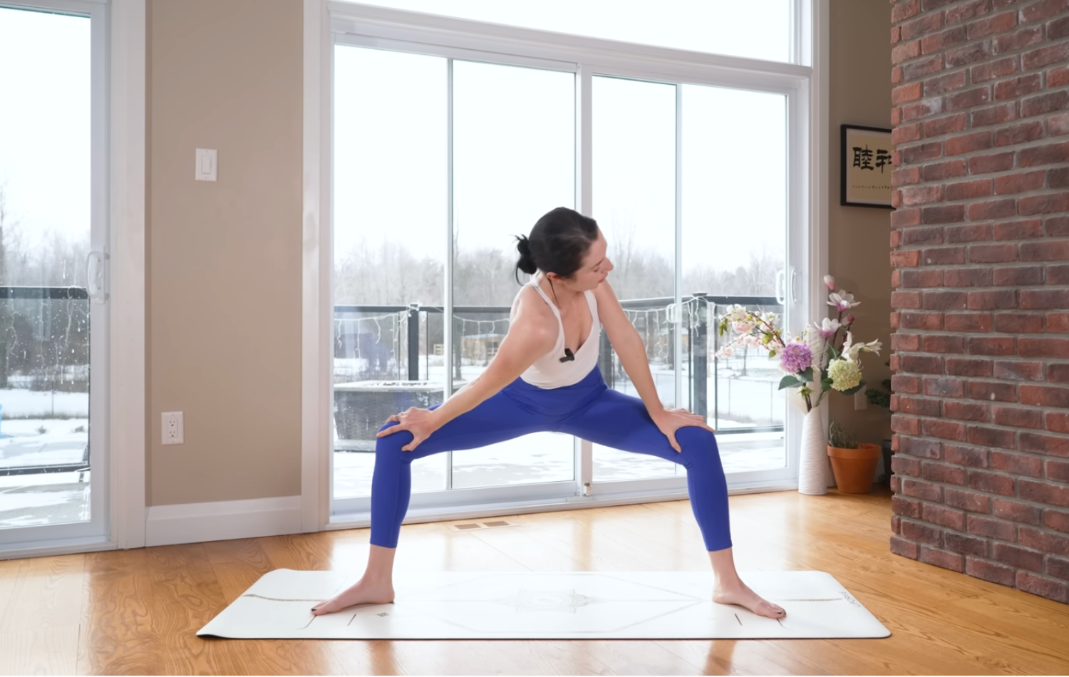 Yoga de 10 Minutos para Deshacer la Tensión en el Cuello y los Hombros