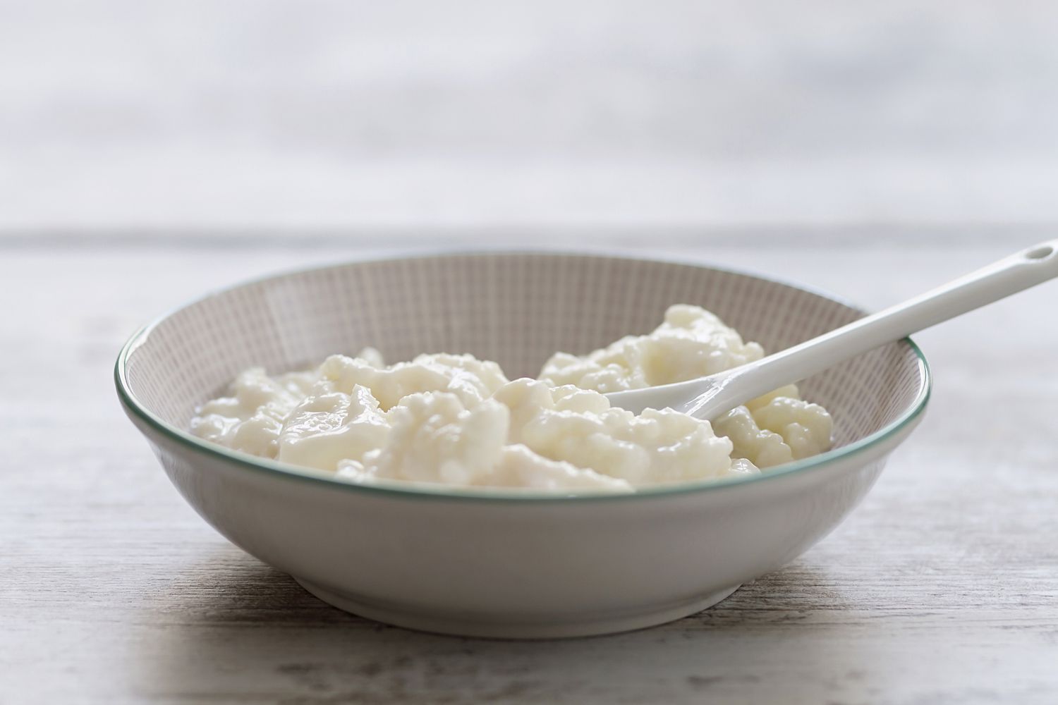 15 Opciones de Snacks Altos en Proteínas para Días Ocupados