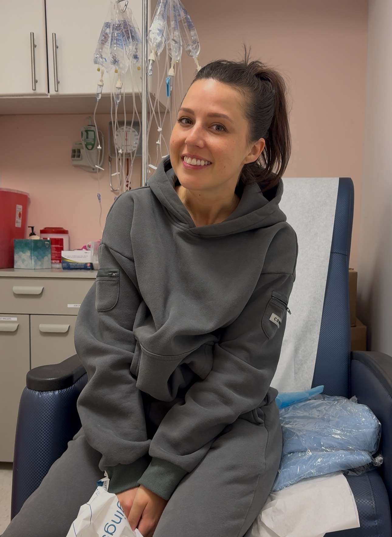 Katie Thurston Habla Sobre el Cáncer de Mama, la Fertilidad y Luchando por Su Futuro