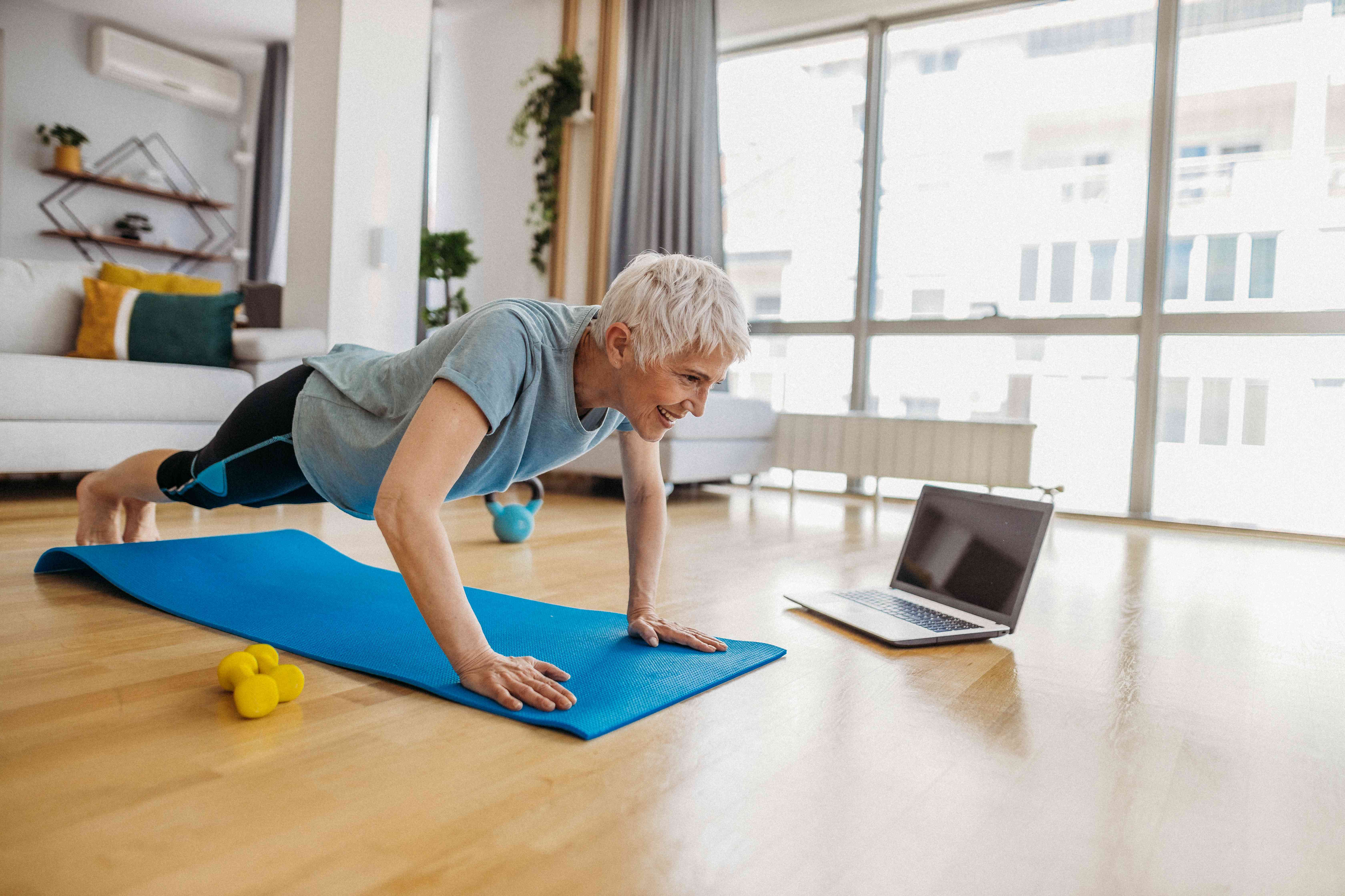 ¿Deberías Ser Capaz de Hacer 11 Flexiones?