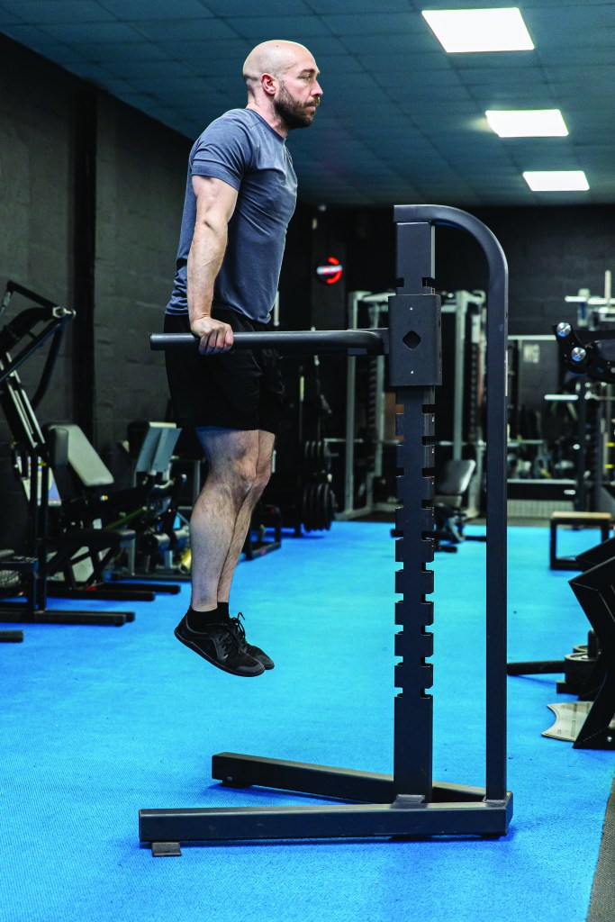 Este entrenamiento de tres levantamientos es el ejercicio más eficiente en tiempo para trabajar todos los grupos musculares