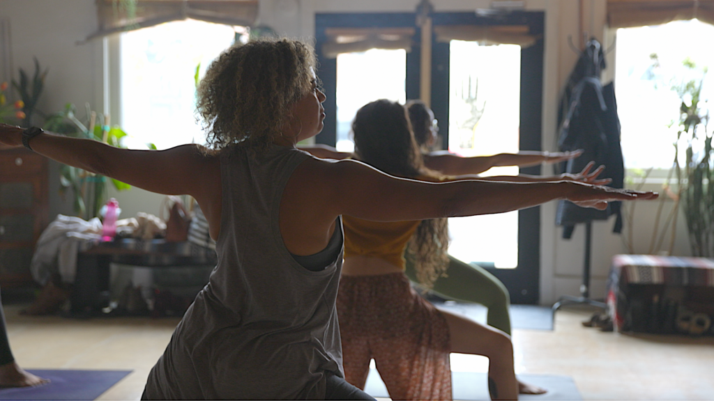 No Deberíamos Medir las Posturas de Yoga en Ángulos y Grados. Aquí Está el Porqué.
