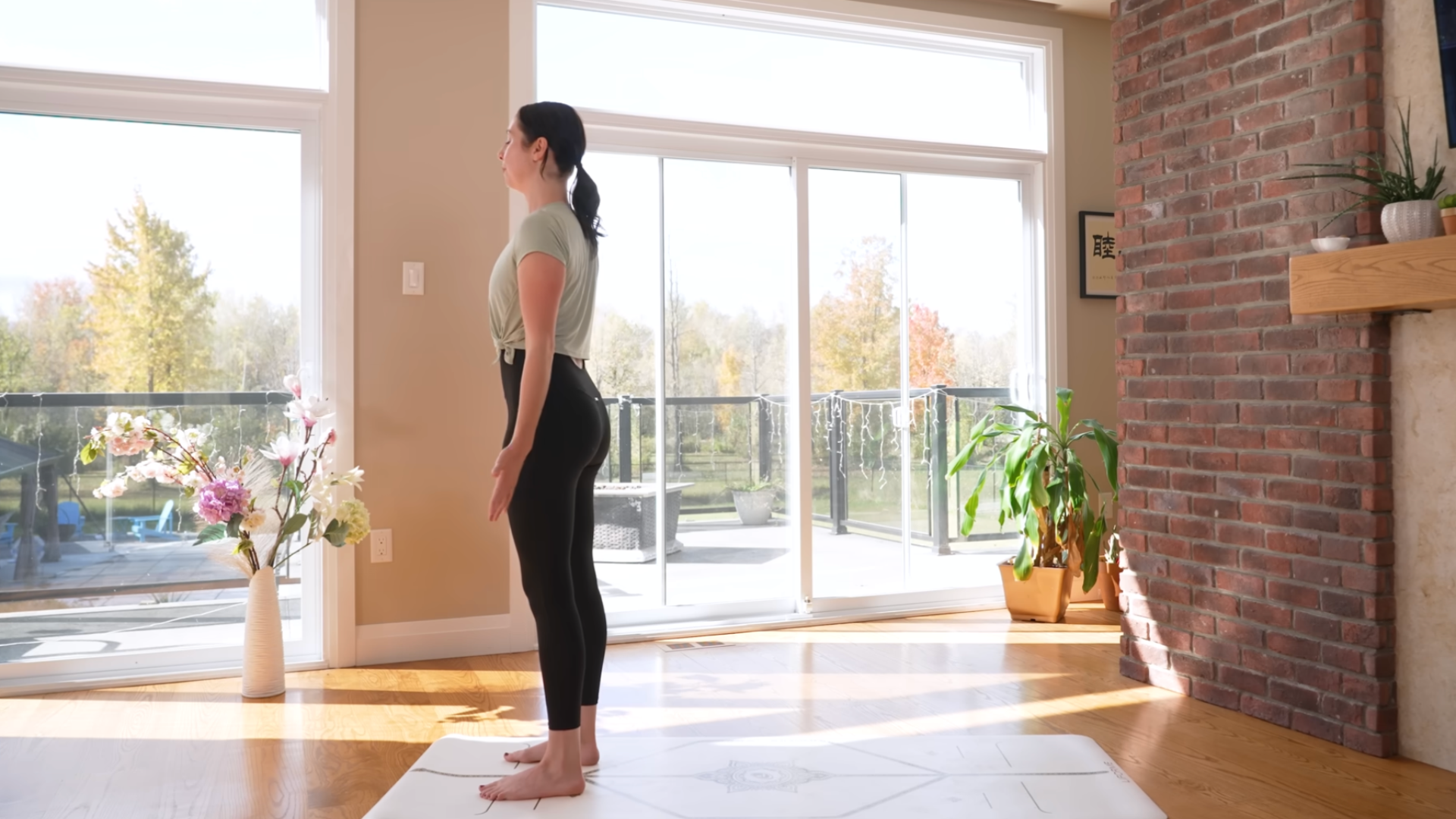 Yoga Matutino de 15 Minutos para Estirar y Fortalecer
