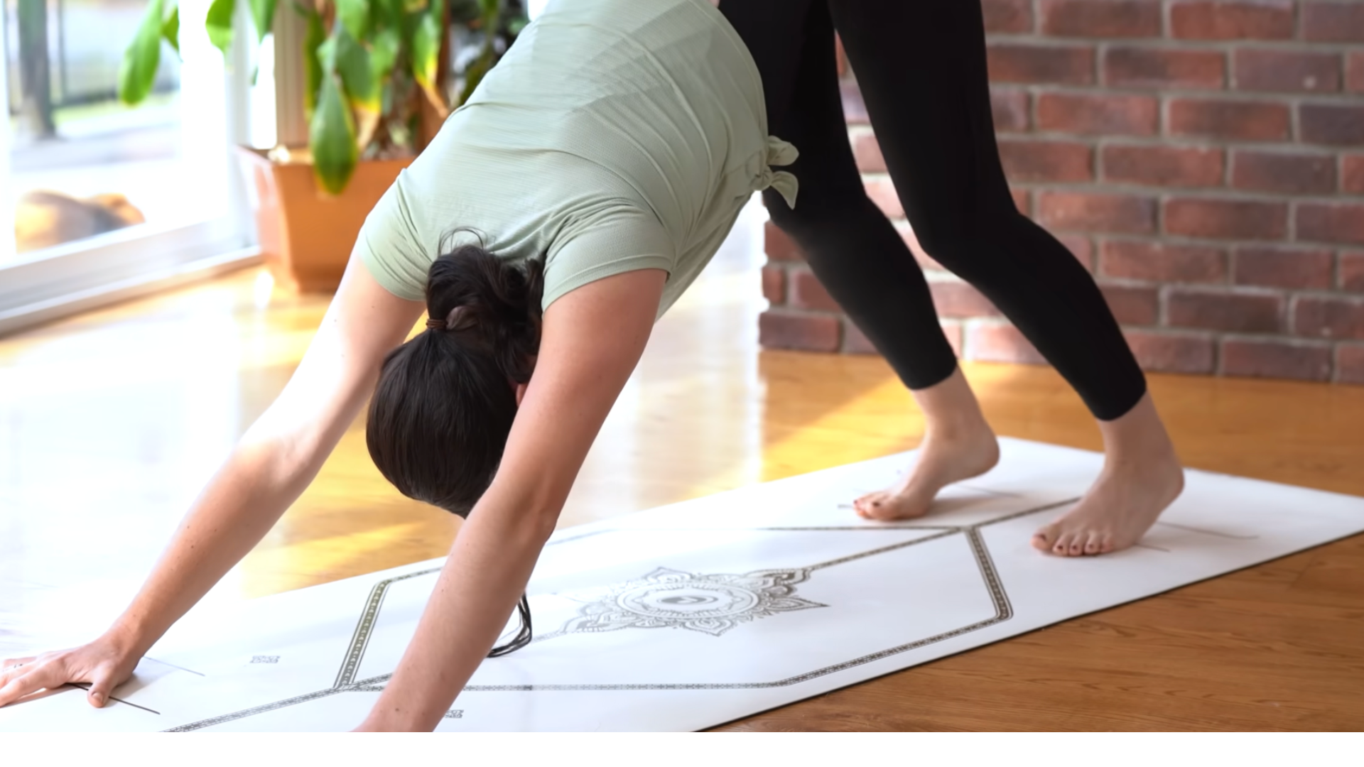 Yoga Matutino de 15 Minutos para Estirar y Fortalecer