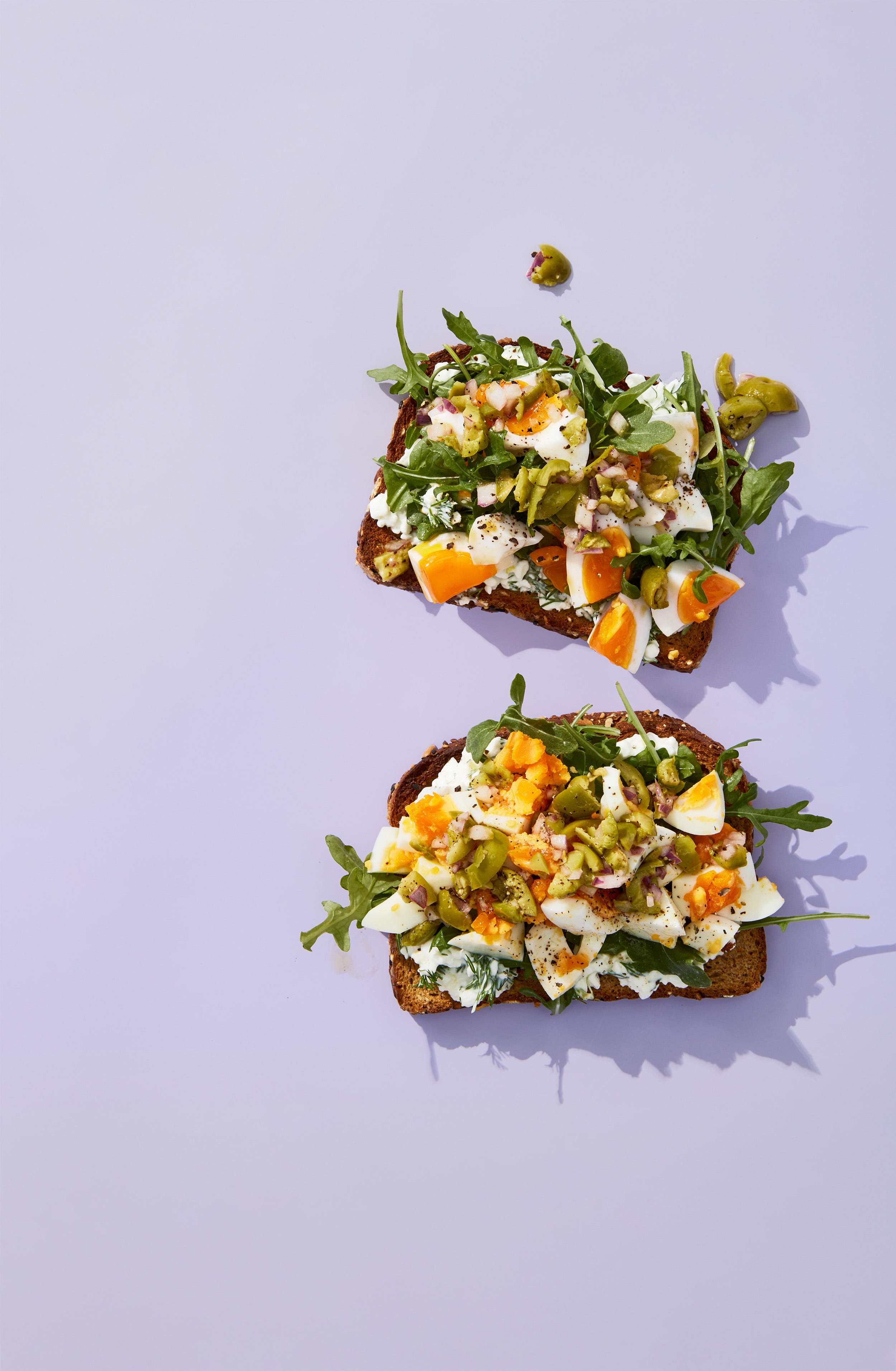Esta receta de tostada de huevo contiene 30 gramos de proteína