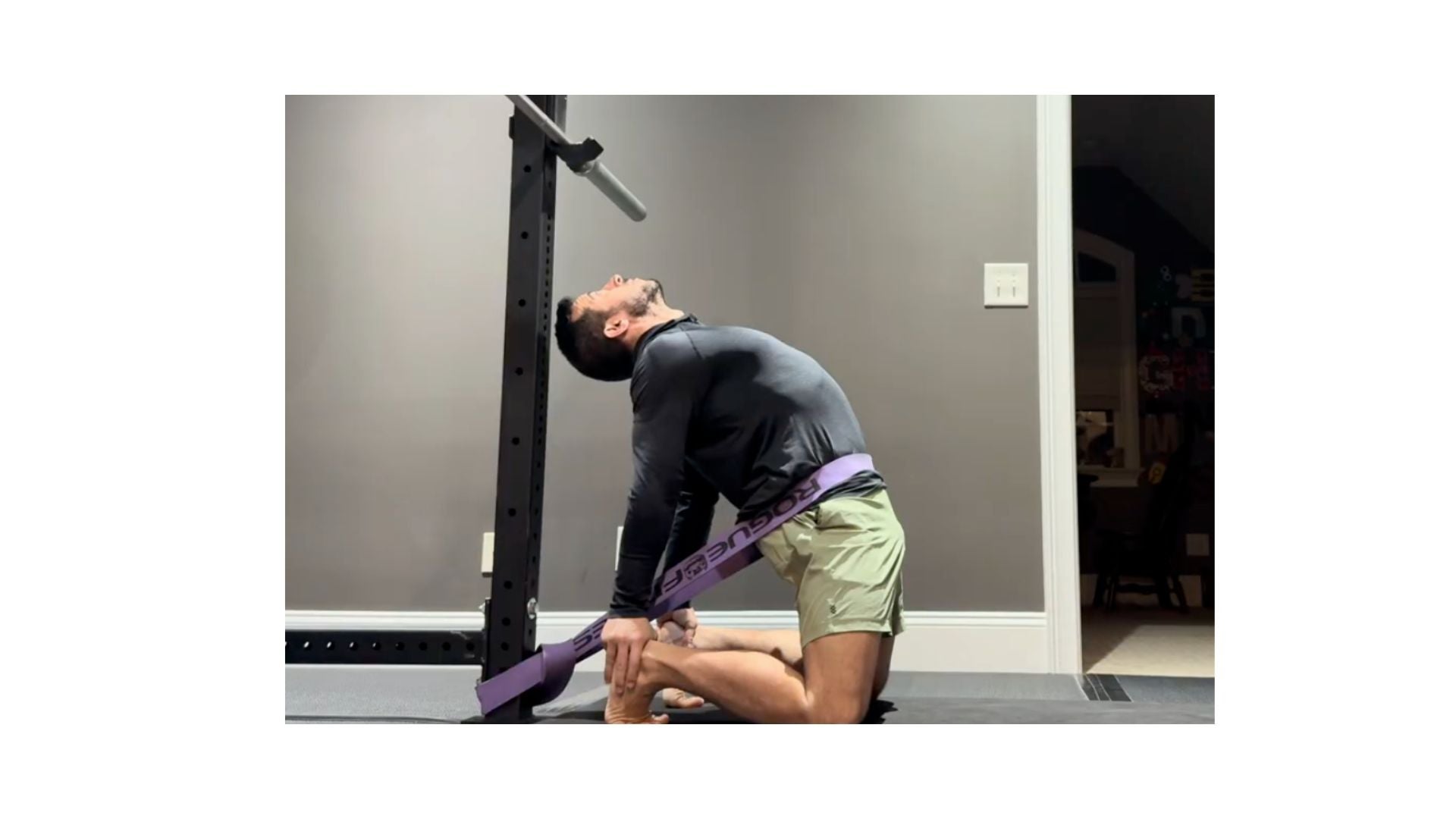 Mejora Tu Movilidad Añadiendo Bandas de Resistencia a las Posturas de Yoga