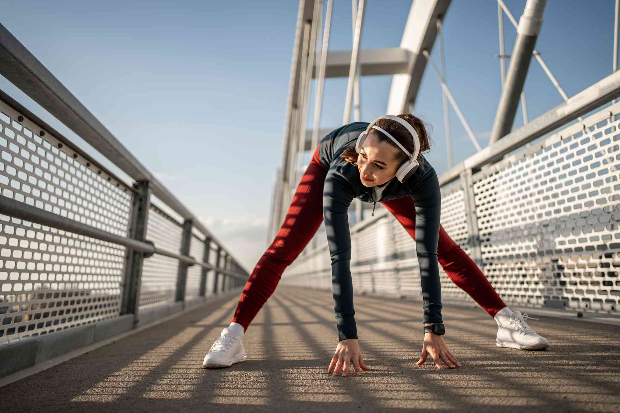 ¿Deberías priorizar el sueño o un entrenamiento matutino?