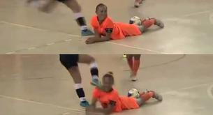 El vídeo de la brutal agresión en el fútbol sala femenino